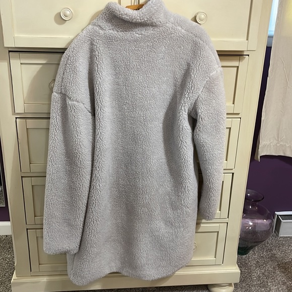 Mazik Teddy Bear Coat size small - Picture 3 of 3